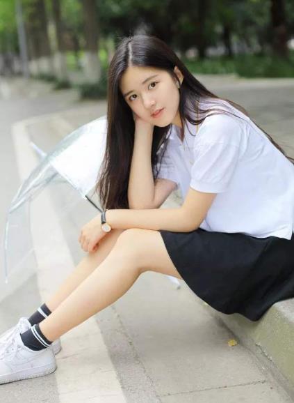 赵露思谁在捧,赵露思为什么一出道就这么火