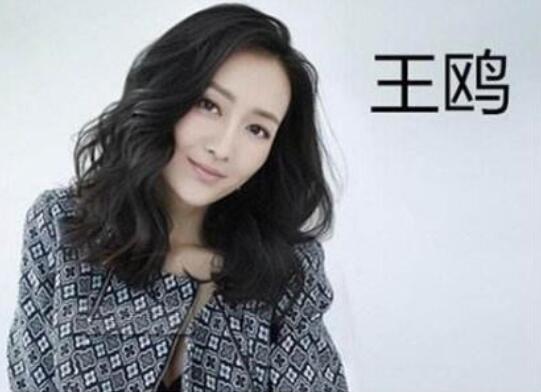 李纯个人资料介绍:李纯撞脸王鸥两人对比照(图)